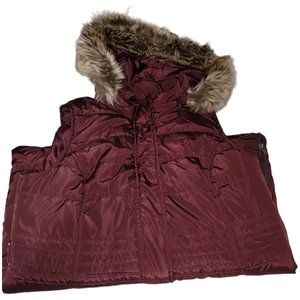 Maurices Hooded Puffer Vest, Maroon, Size Large